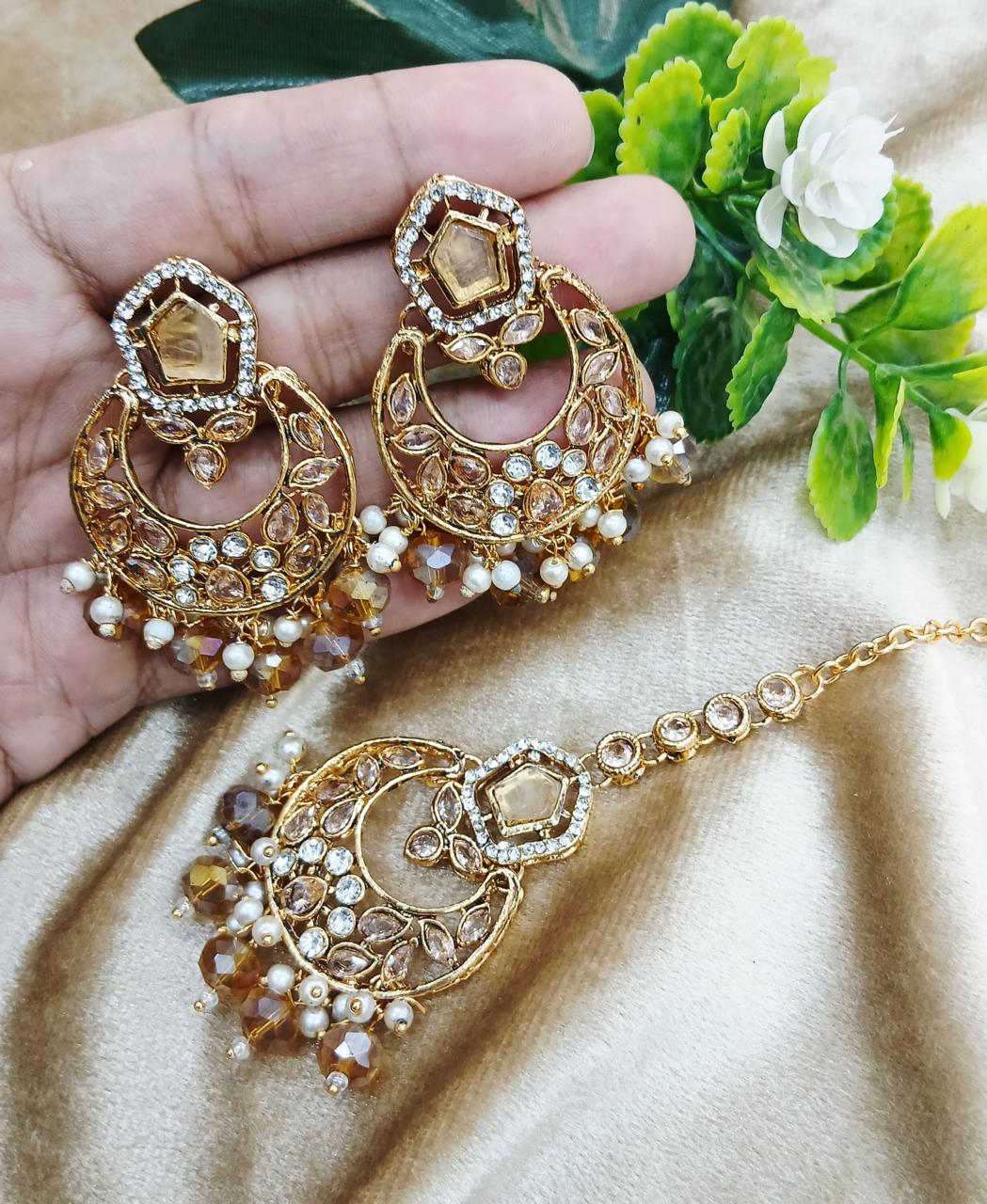 Kashish's Kanta Bindiya Set