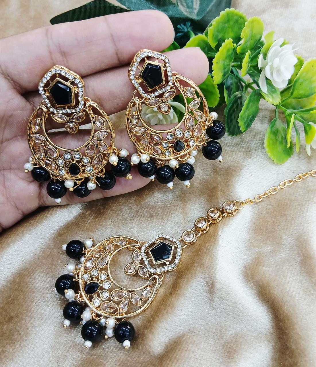 Kashish's Kanta Bindiya Set